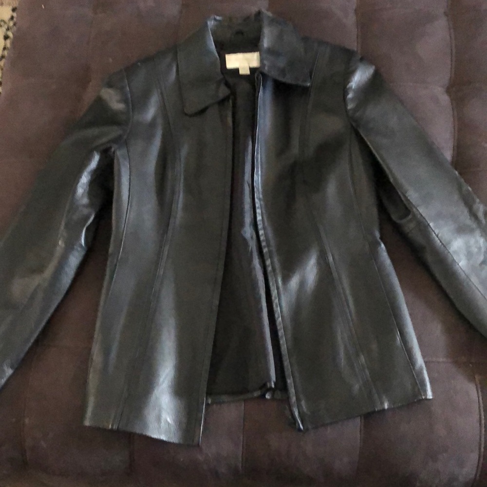 Women’s leather coat